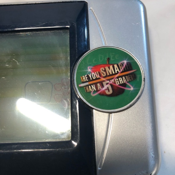 Are You Smarter Than a 5th Grader Handheld Game Tested works - Picture 6 of 11